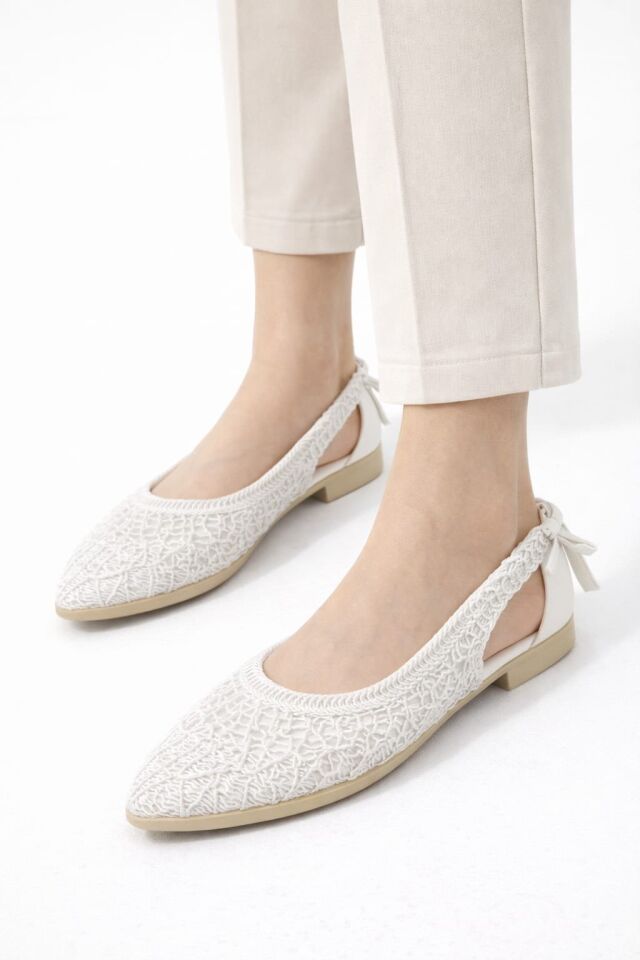 Kadın Hasırlı Yanı Açık Arkası Fiyonk Babet Ev ve Dış Mekan Ayakkabısı