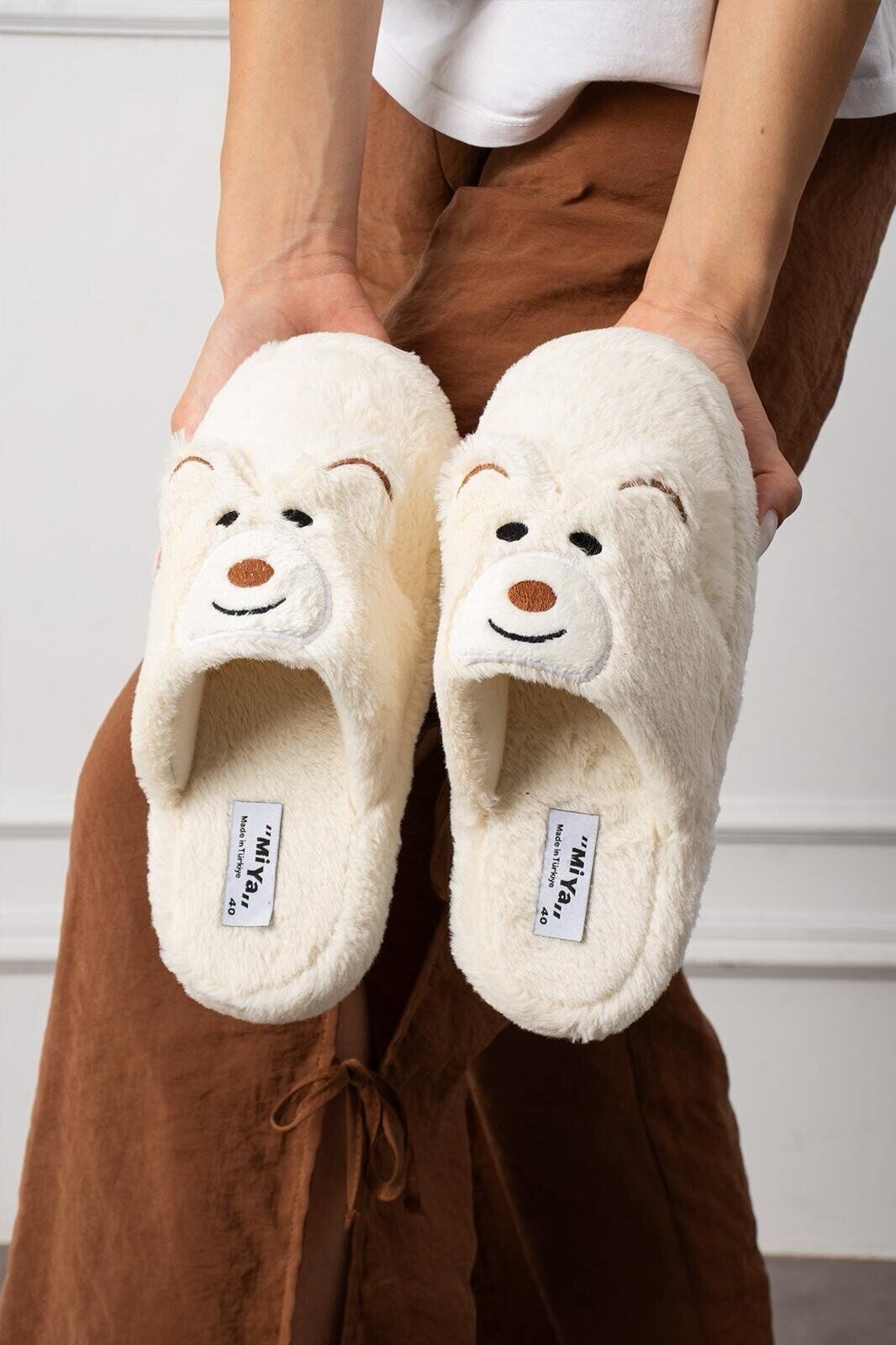 Kadın Panda Figürlü Sessiz Taban Peluş Ev Terliği YENİ EKRU - 38-39