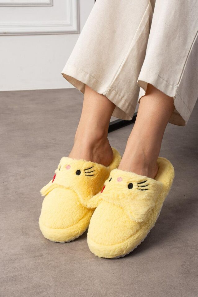 Kadın Panda Figürlü Sessiz Taban Peluş Ev Terliği YENİ SARI - 38-39