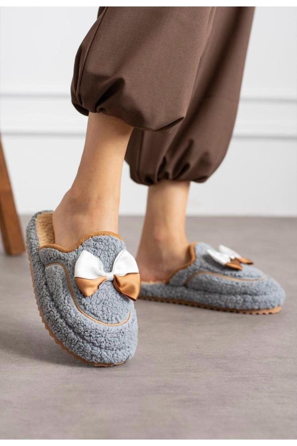 Sevimli Kurdeleli  Kaydırmaz Taban Kışlık-Mevsimlik Kadın Ev GRİ - 36
