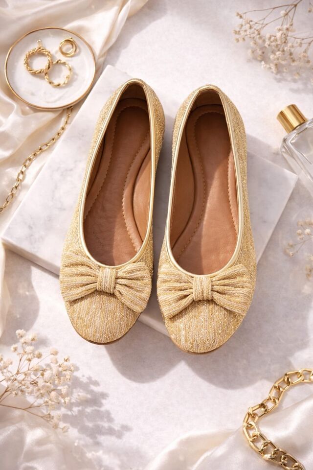 Kadın Simli Taşlı Fiyonklu Babet Ayakkabı – Rahat, Şık, Günlük Kullanım ALTIN - 37