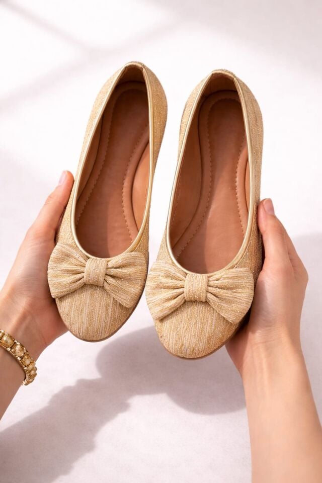 Kadın Simli Taşlı Fiyonklu Babet Ayakkabı – Rahat, Şık, Günlük Kullanım ALTIN - 40