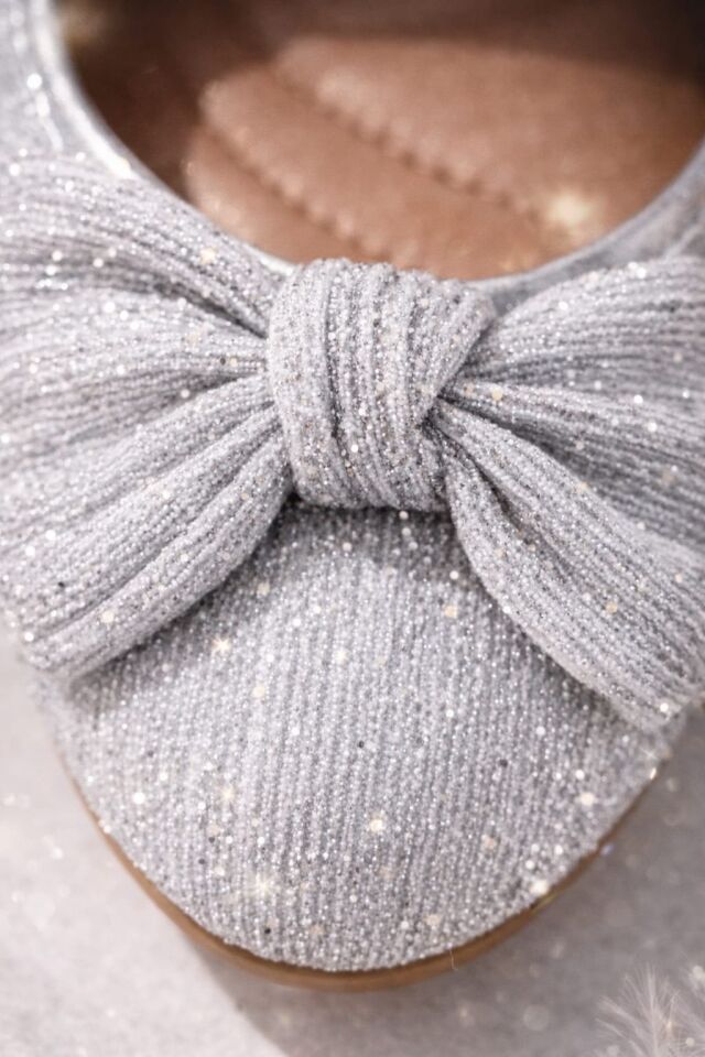 Kadın Simli Taşlı Fiyonklu Babet Ayakkabı – Rahat, Şık, Günlük Kullanım GÜMÜŞ - 39