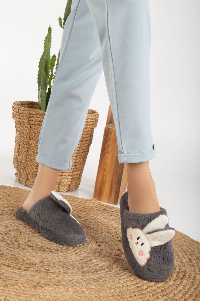 Kadın Tavşan Figürlü Sessiz Taban Peluş Ev Terliği GRİ - 36-37
