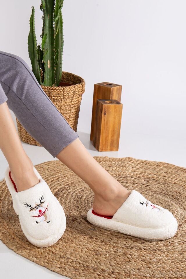 Kadın Peluş Ev Terliği Bayan Peluş Ev Terliği Misafir Terliği Bohça Terliği KREM - 38