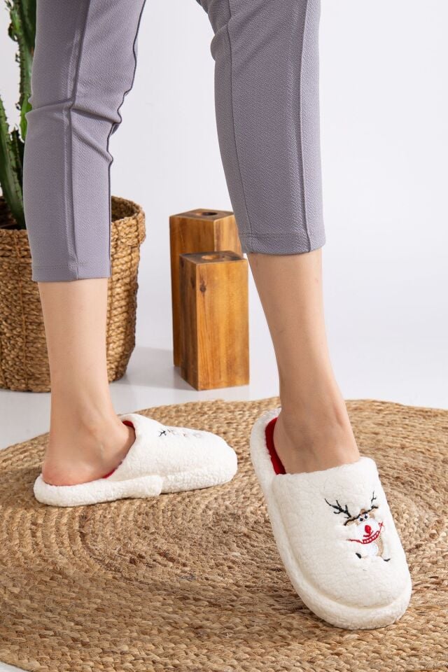 Kadın Peluş Ev Terliği Bayan Peluş Ev Terliği Misafir Terliği Bohça Terliği KREM - 38