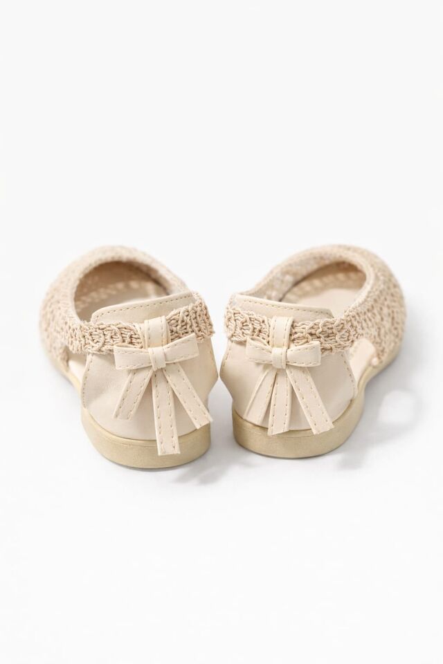 Kadın Hasırlı Yanı Açık Arkası Fiyonk Babet Ev ve Dış Mekan Ayakkabısı KREM - 40