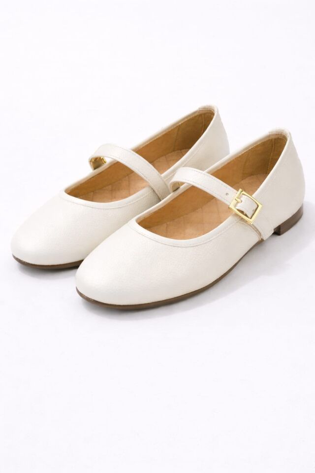 Tek Bantlı Gold Tokalı Lastikli Şık Kadın Babet Ayakkabı BEYAZ - 38