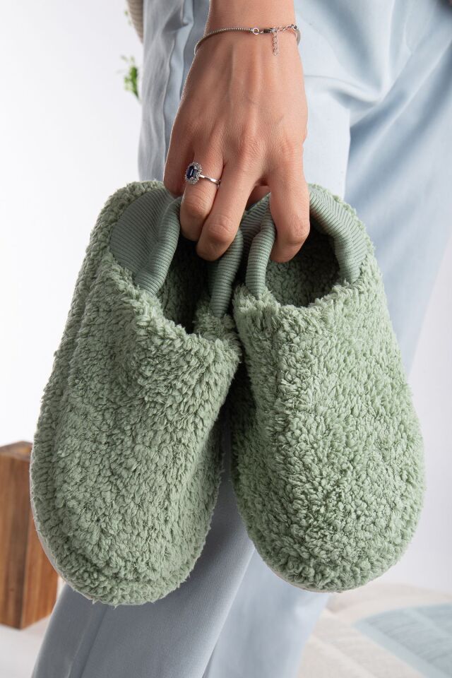 Kuzu Kumaş Yünlü Sessiz Taban Lastikli Kadın Ev Ayakkabısı Ev Botu Panduf HAKİ - 38