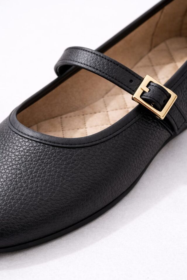 Tek Bantlı Gold Tokalı Lastikli Şık Kadın Babet Ayakkabı SİYAH - 40