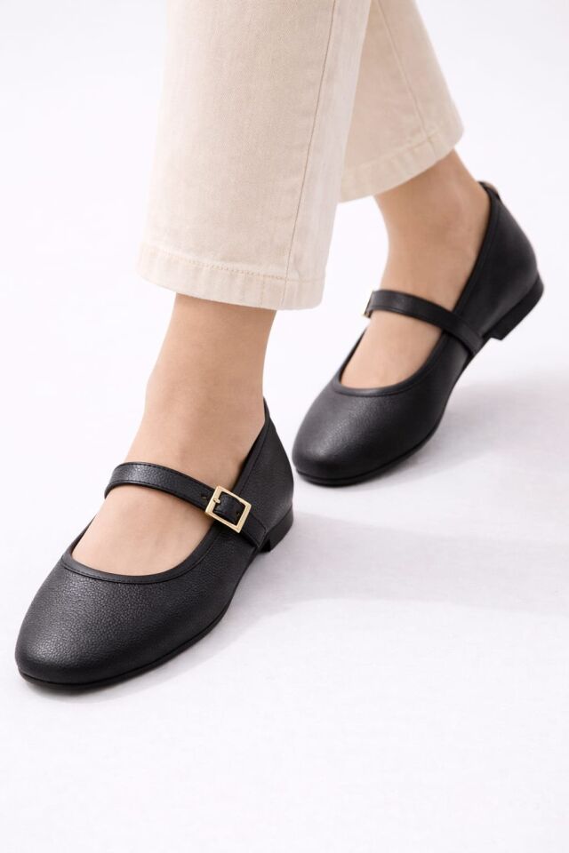 Tek Bantlı Gold Tokalı Lastikli Şık Kadın Babet Ayakkabı SİYAH - 40