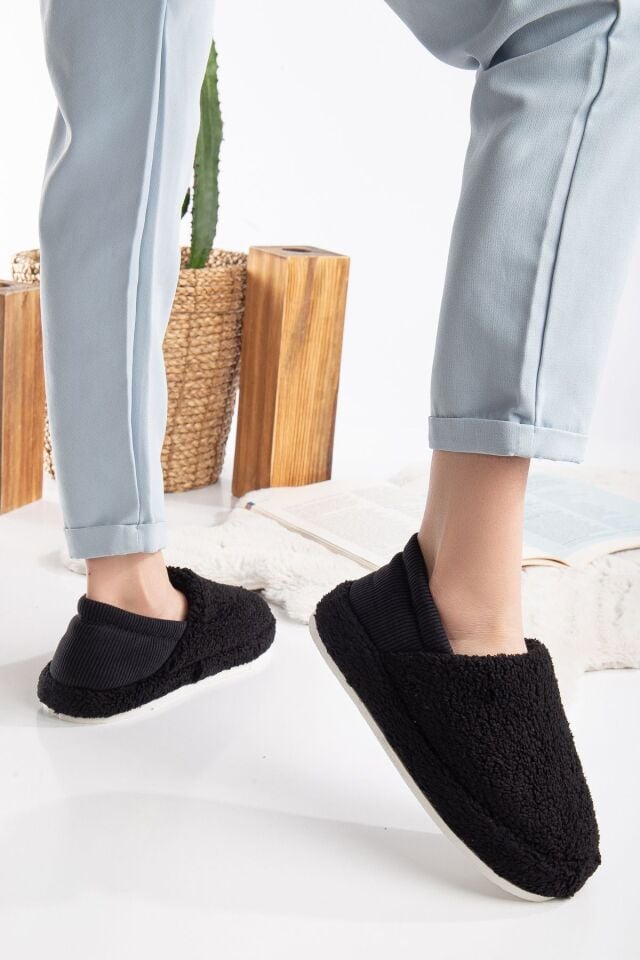 Kuzu Kumaş Yünlü Sessiz Taban Lastikli Kadın Ev Ayakkabısı Ev Botu Panduf SİYAH - 37