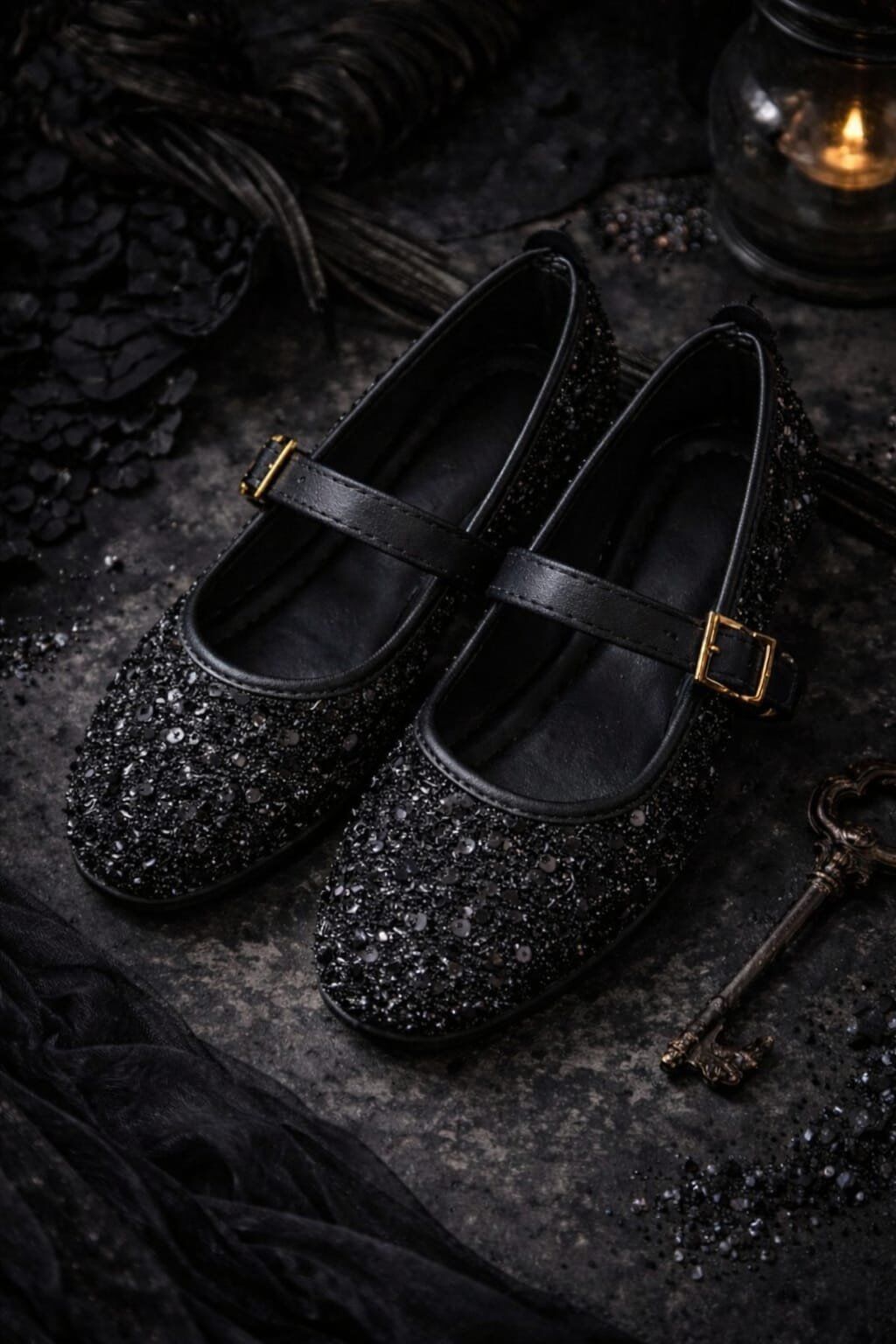 Pullu Simli Payetli Toka Detaylı Kadın Şık Günlük Babet SİYAH TOKALI - 40