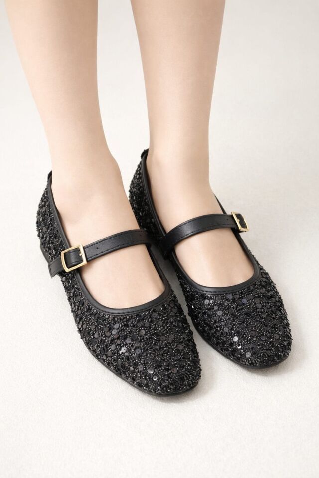 Pullu Simli Payetli Toka Detaylı Kadın Şık Günlük Babet SİYAH TOKALI - 40