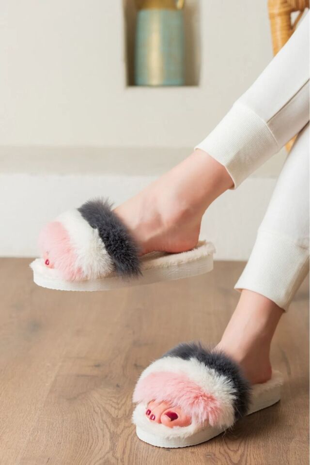 Kadın Peluş Ev Terliği Peluş Ev Terliği Yazlık-Mevsimlik ev terliği Tüylü terlik SPECİAL - 40