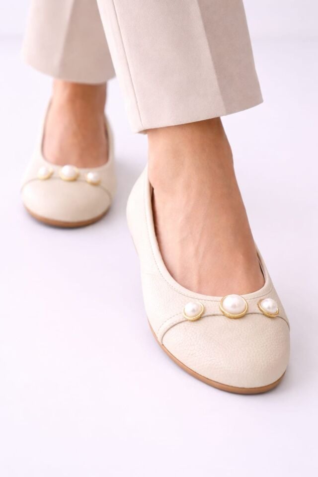 Yuvarlak Burun İnci Tokalı Kadın Günlük Ofis Babet Ayakkabı Yuvarlak Burun İnci Tokalı Kadın Günlük Ofis Babet Ayakkabı