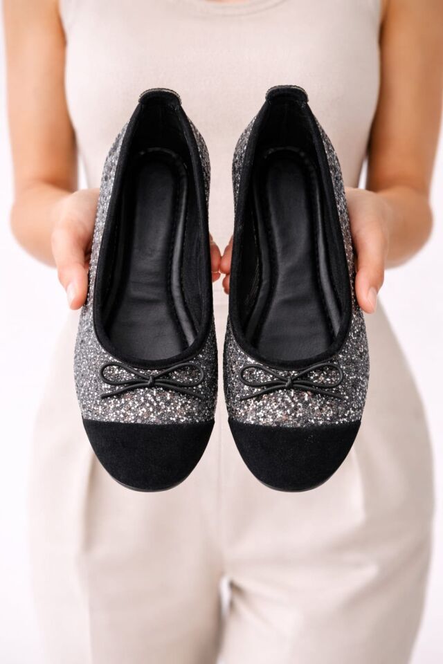 Klasik Şıklık Pullu Simli Babet Ayakkabı Ofis & Günlük Kullanım GÜMÜŞ - 40