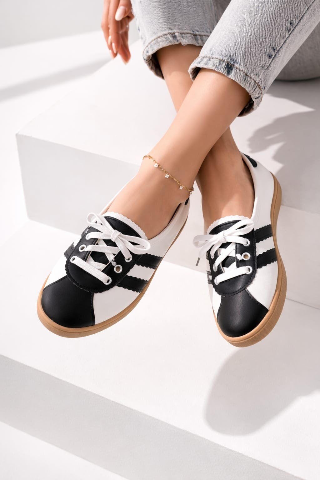 Kadın Spor Bağcıklı Günlük Rahat Retro Çizgili Babet Ayakkabı SİYAH - 40