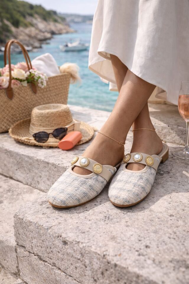 İnci ve Gold Tokalı Ekose Dokulu Şık Kadın Terlik Ev Terliği KREM-GRİ - 40