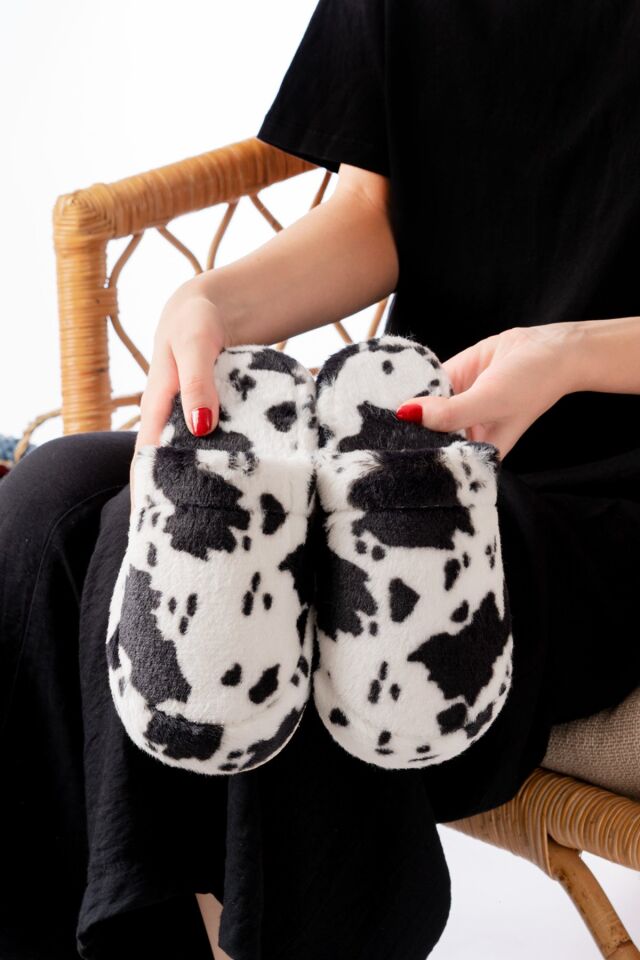 Sessiz Taban Kadın Günlük Çeyiz Terlik Kapalı Ev Terliği BEYAZ-SİYAH - 38