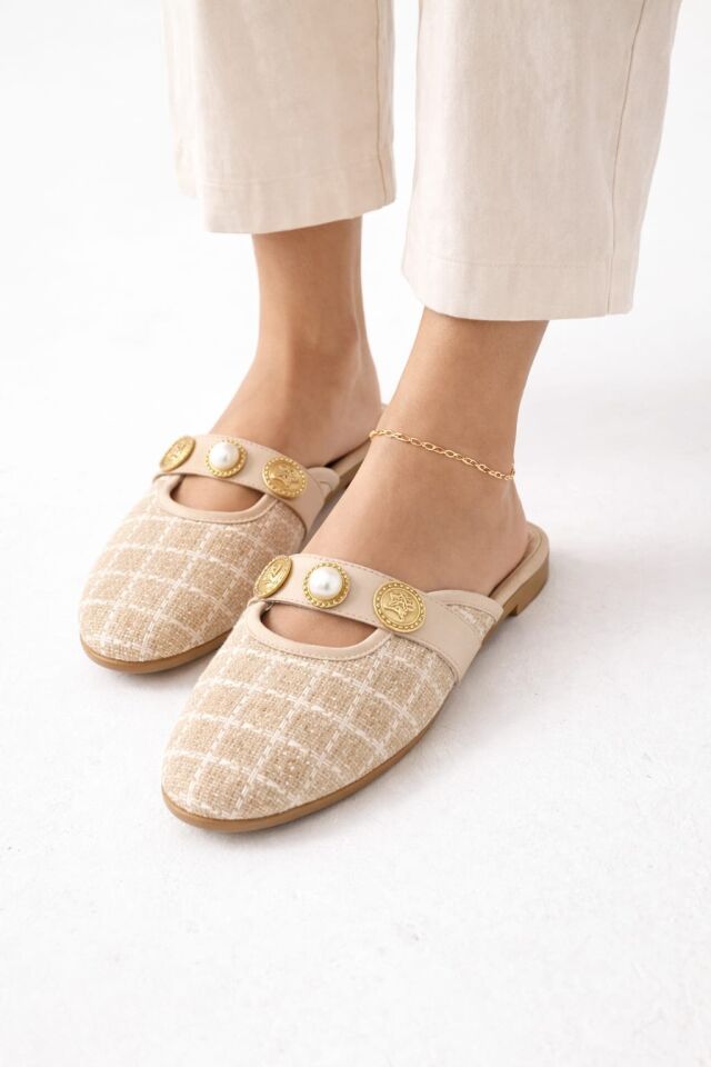 İnci ve Gold Tokalı Ekose Dokulu Şık Kadın Terlik Ev Terliği VİZON - 40