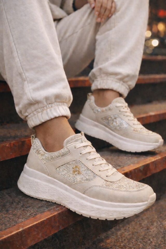 Taşlı Işıltılı Trend 5 Cm Platform Kadın Sneaker Kalın taban Spor Ayakkabı KREM - 36