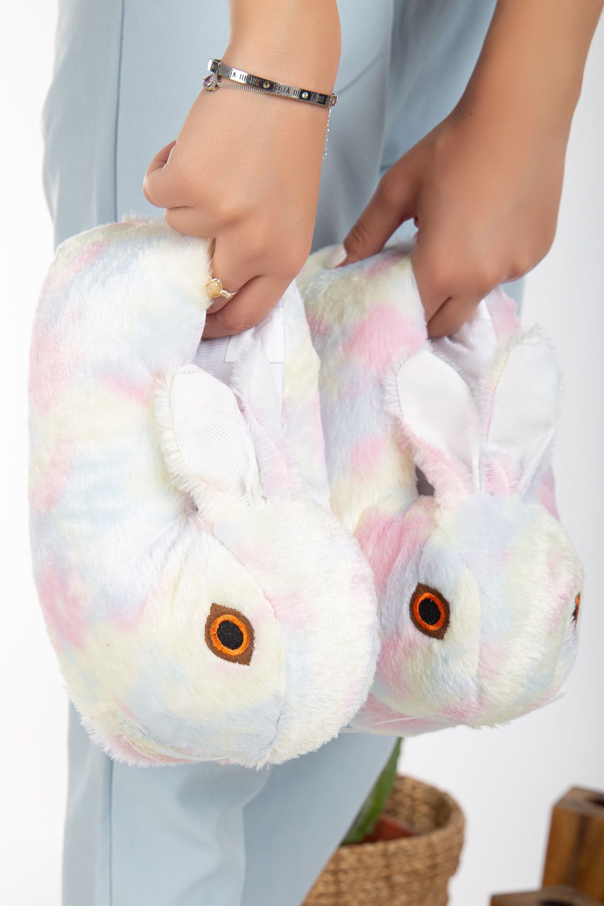 Tavşan Figürlü Gri Peluş Panduf Ev Pandufu Unisex GÖKKUŞAĞI - 38-40