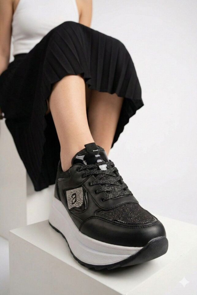 Taşlı Işıltılı Trend 5 Cm Platform Kadın Sneaker Kalın taban Spor Ayakkabı SİYAH-BEYAZ - 40