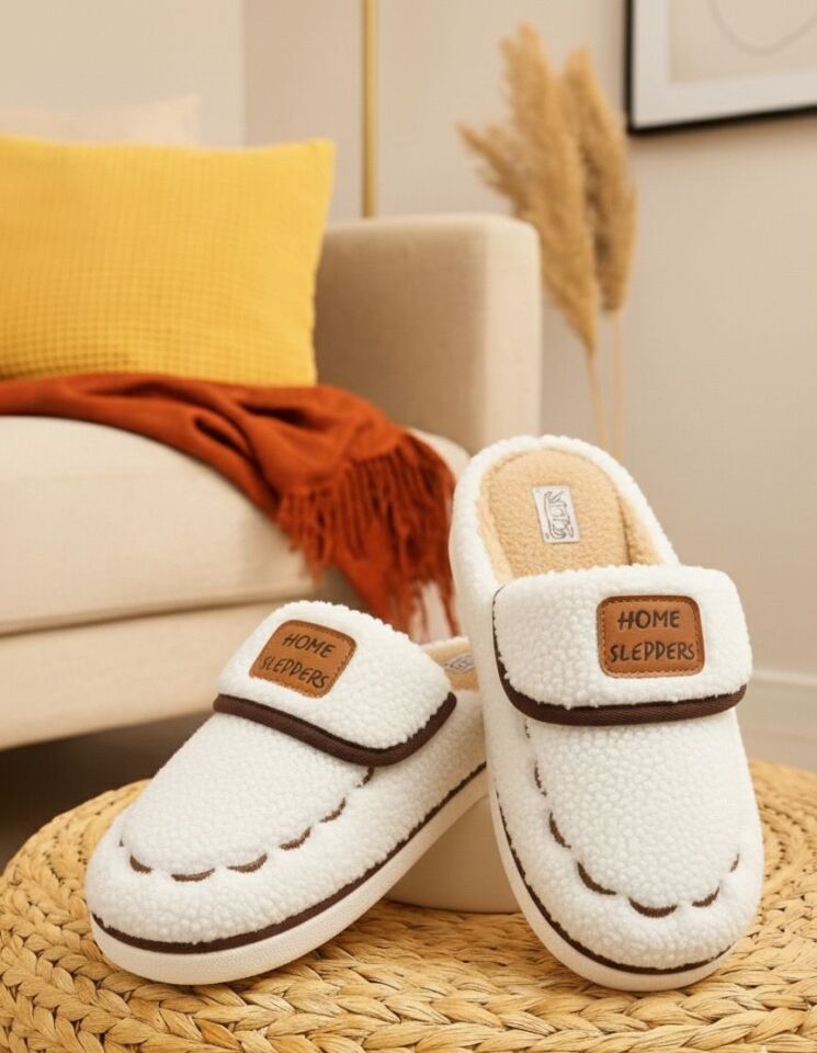 Kadın Desenli Peluş Kaymaz Hafif Tabanlı Tüylü Terlik  Ev Terliği BEYAZ - 40