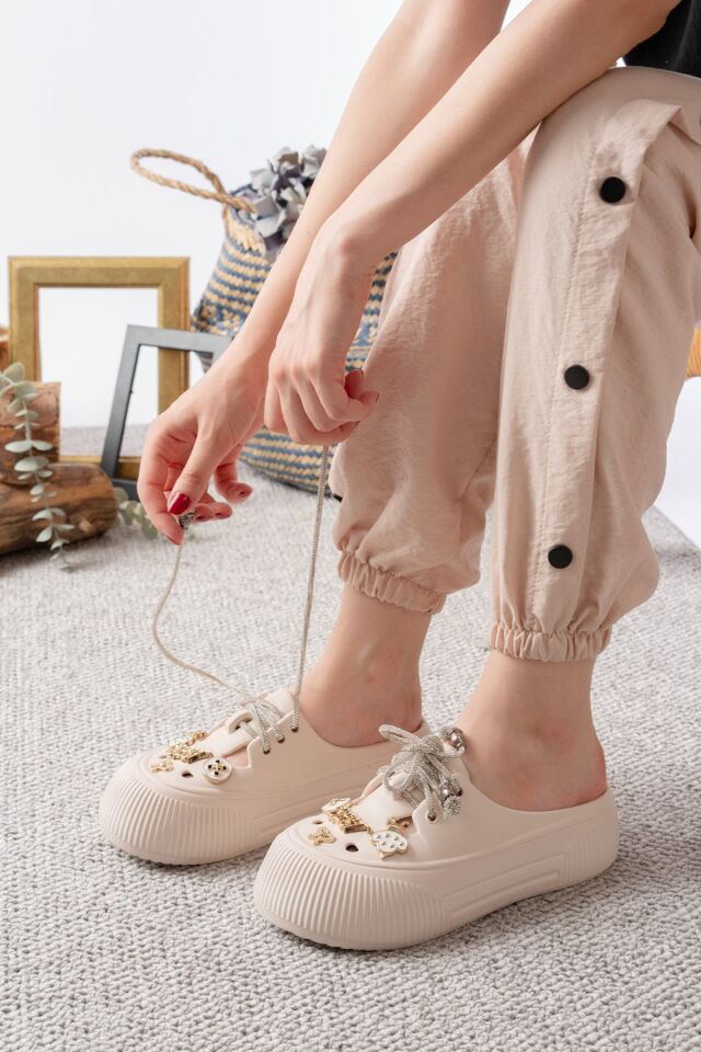 Kadın Bağlamalı Şık, Rahat, Konforlu Günlük Terlik EKRU - 40