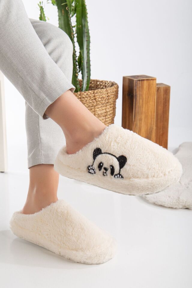 Kadın Ev Terliği Peluş Terlik Çeyiz ve Bohça Terliği Ses Yapmaz Kalın Taban PANDA KREM - 37