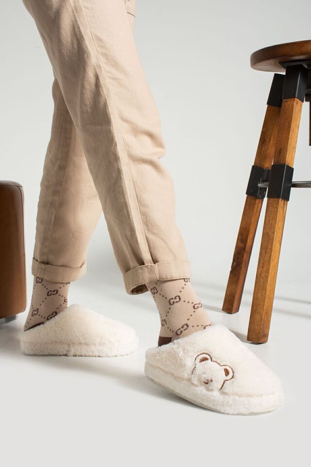 Kadın Ev Terliği Peluş Terlik Çeyiz ve Bohça Terliği Ses Yapmaz Kalın Taban KREM - 40