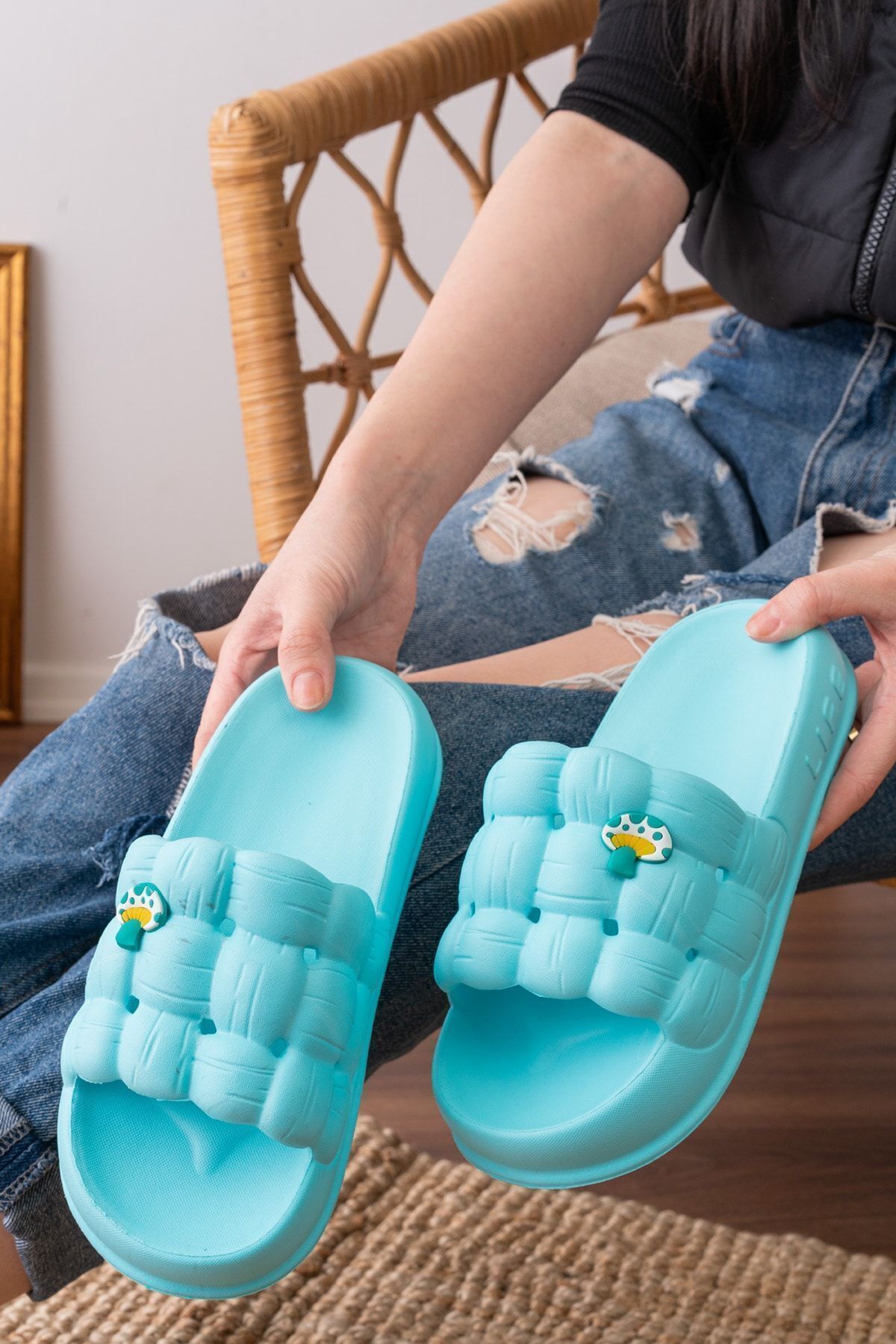 Kadın Lüks Hafif Ve Yüksek Taban Kaymaz Sticker Desenli Günlük Plaj Deniz Havuz Banyo Terliği jel TURKUAZ - 37