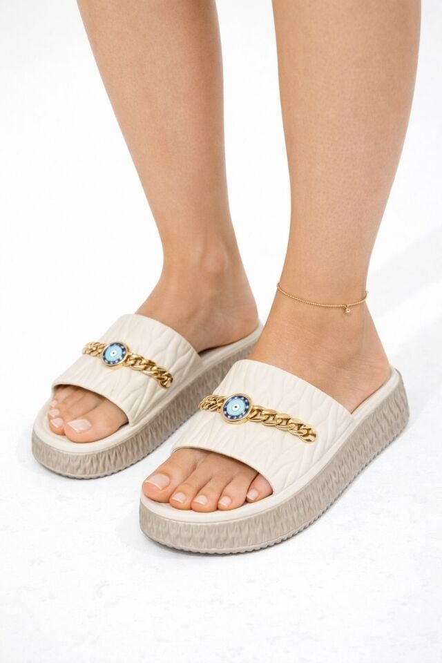 Nazar Zincir Detaylı Platform Kalın Taban Gold Zincirli Günlük Kadın Terlik KREM - 40