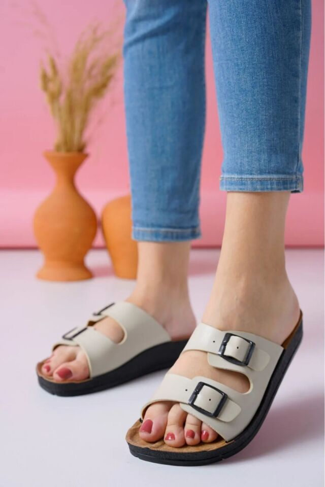 Kadın Terlik Yazlık Rahat Taban Ev Plaj Günlük Terlik KREM - 37