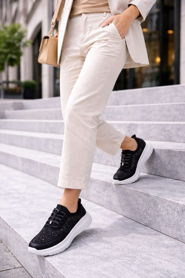 Kadın Taş İşlemeli Akıllı Bağcıklı Sneaker Kalın Taban Spor Ayakkabı