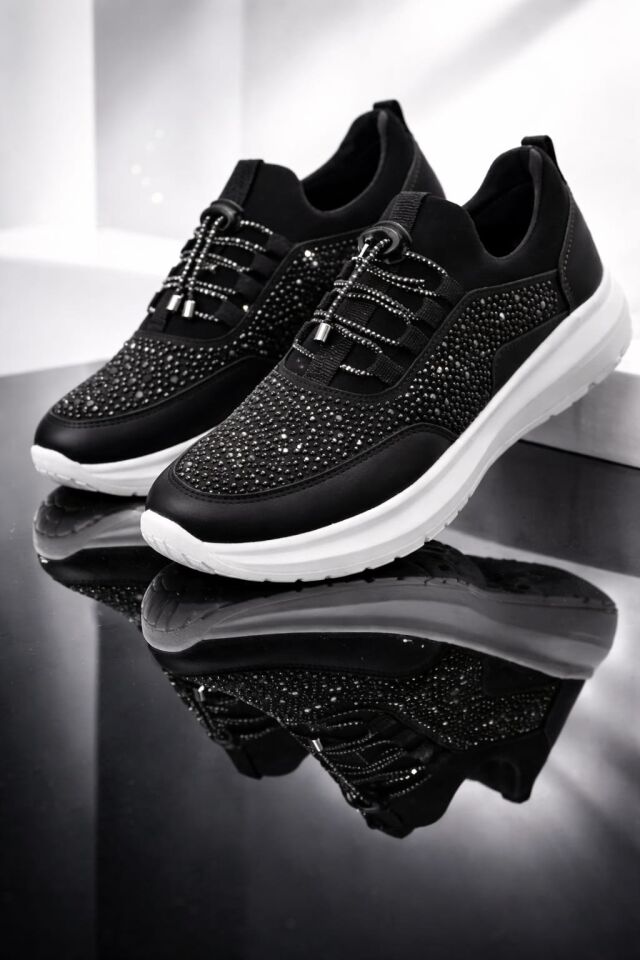 Kadın Taş İşlemeli Akıllı Bağcıklı Sneaker Kalın Taban Spor Ayakkabı SİYAH-BEYAZ - 39