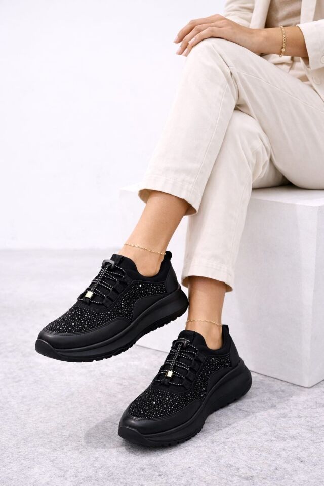 Kadın Taş İşlemeli Akıllı Bağcıklı Sneaker Kalın Taban Spor Ayakkabı SİYAH-SİYAH - 37